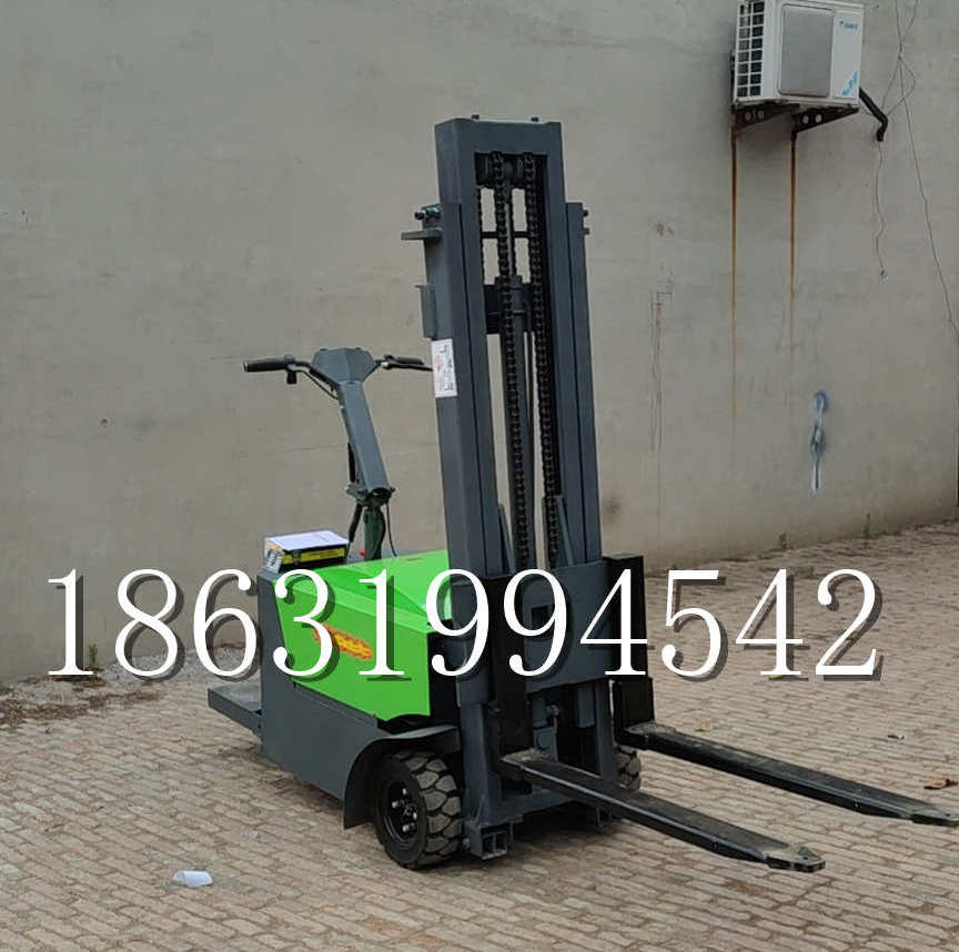白银市优程全电动叉车插腿式堆高车液压装卸车1.5吨升高小型站驾式铲车